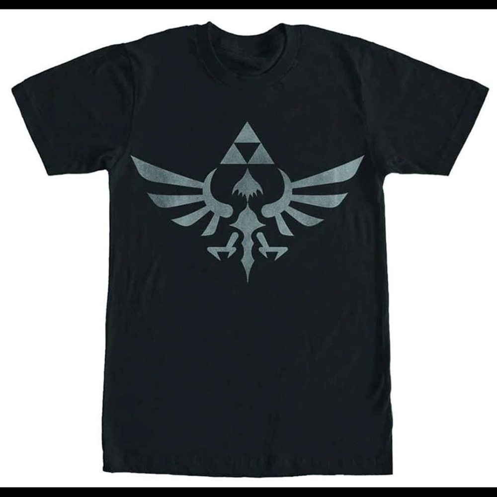 Officially Licensed LEGEND OF ZELDA SKYWARD SWORD Tshirt S SMALL BNWT